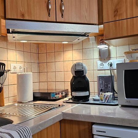 Fuered Deluxe Garden Apartment Balatonfured Exterior photo