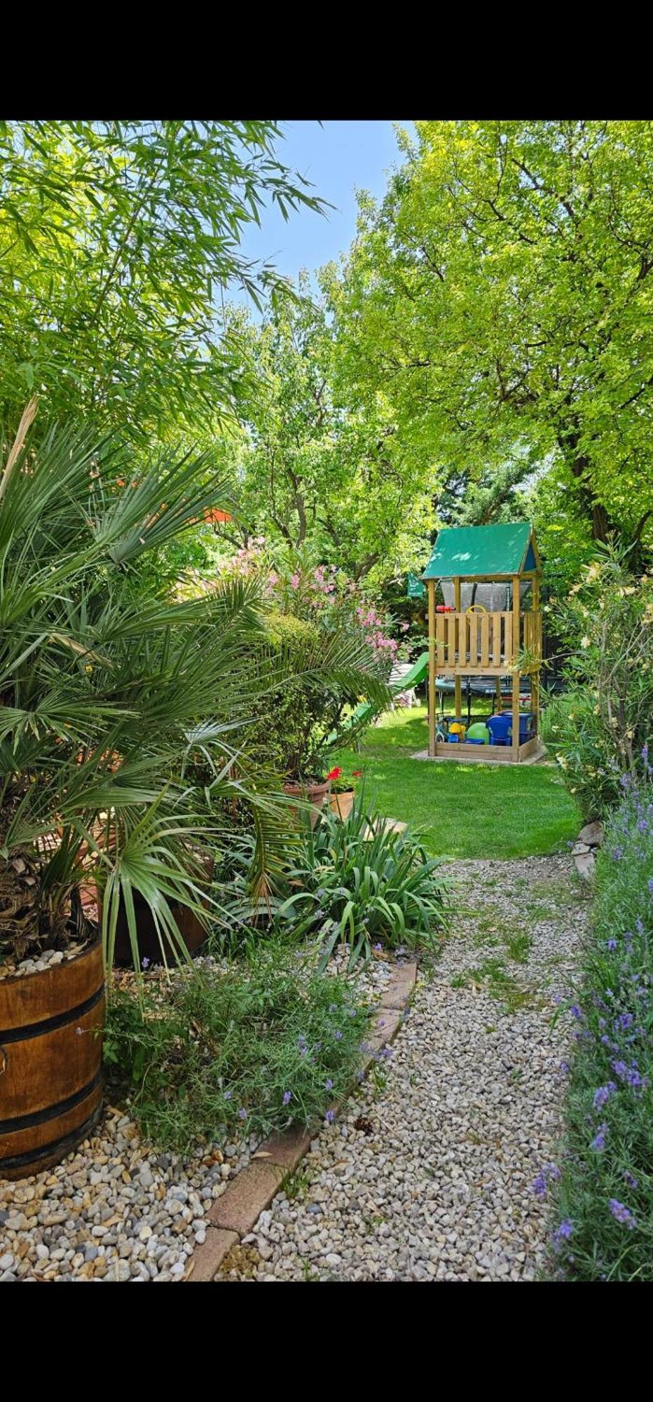 Fuered Deluxe Garden Apartment Balatonfured Exterior photo